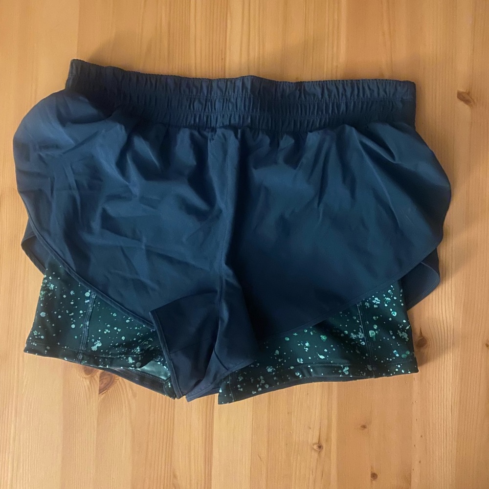 Athleta 2 in 1 shorts